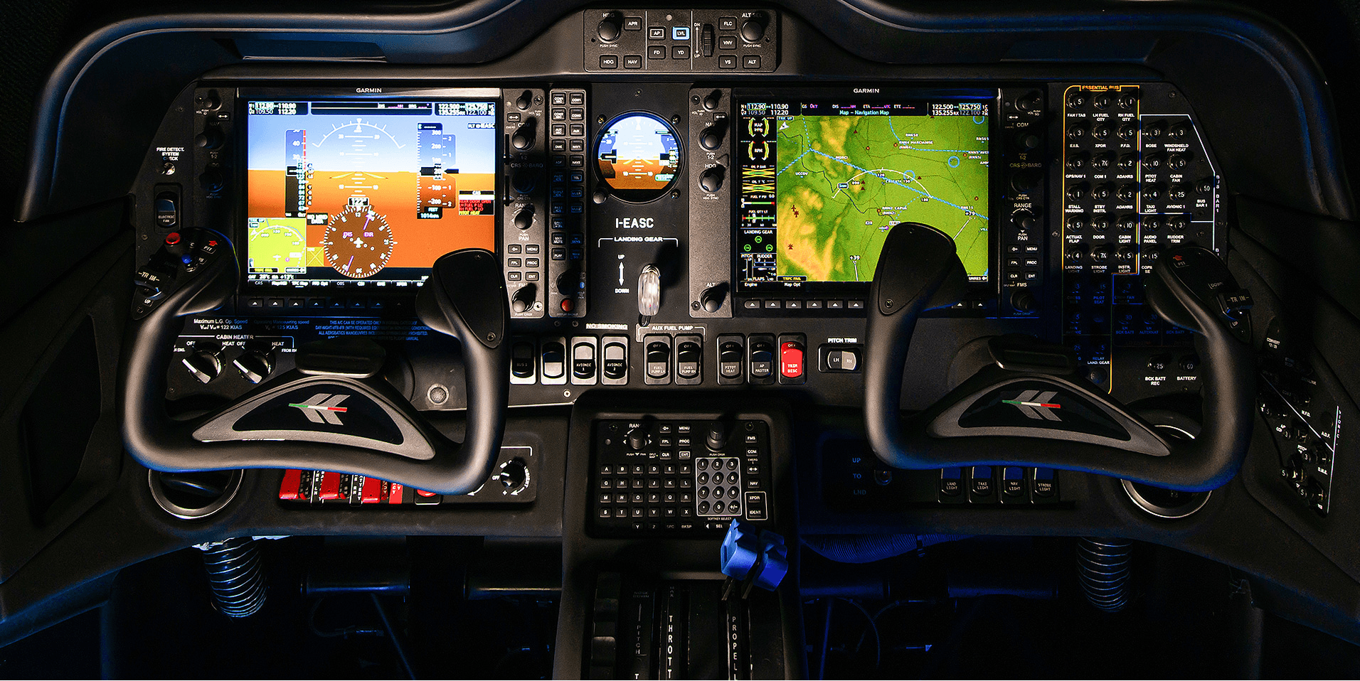 Tecnam Multi Engine Simulator