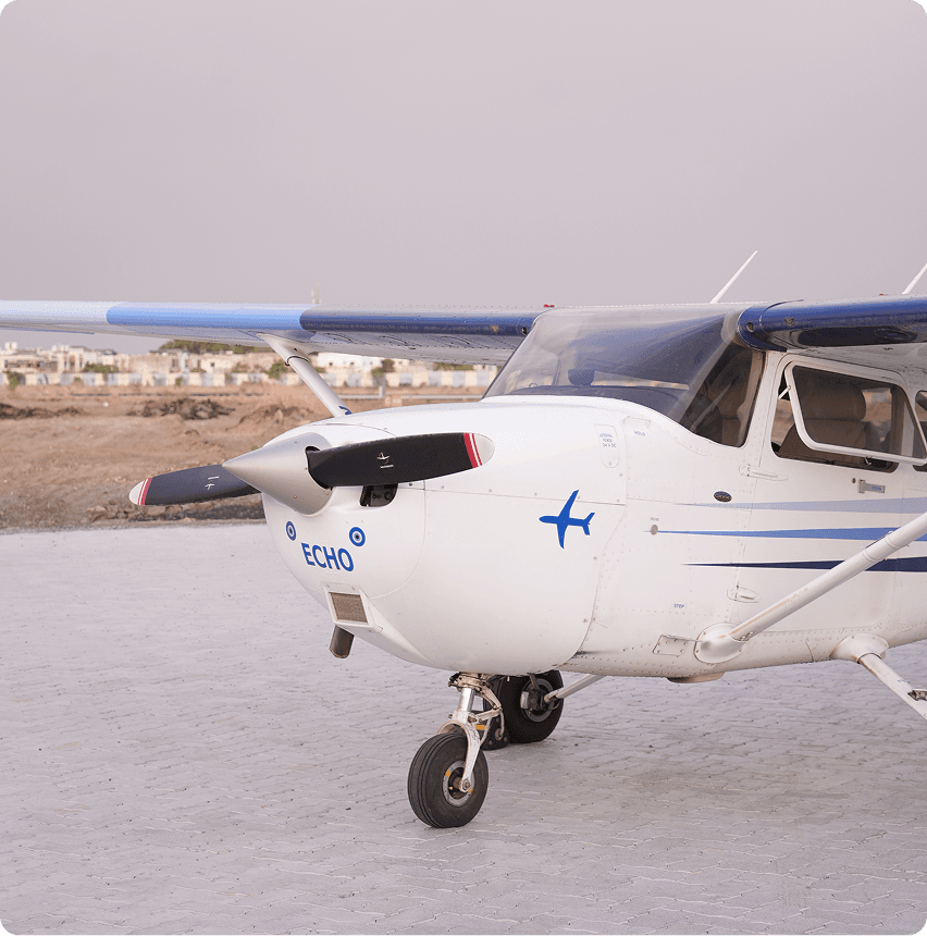 Cessna 172 SkyHawk - Image 2