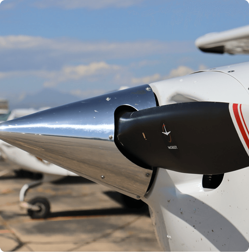 Cessna 172 SkyHawk - Image 3